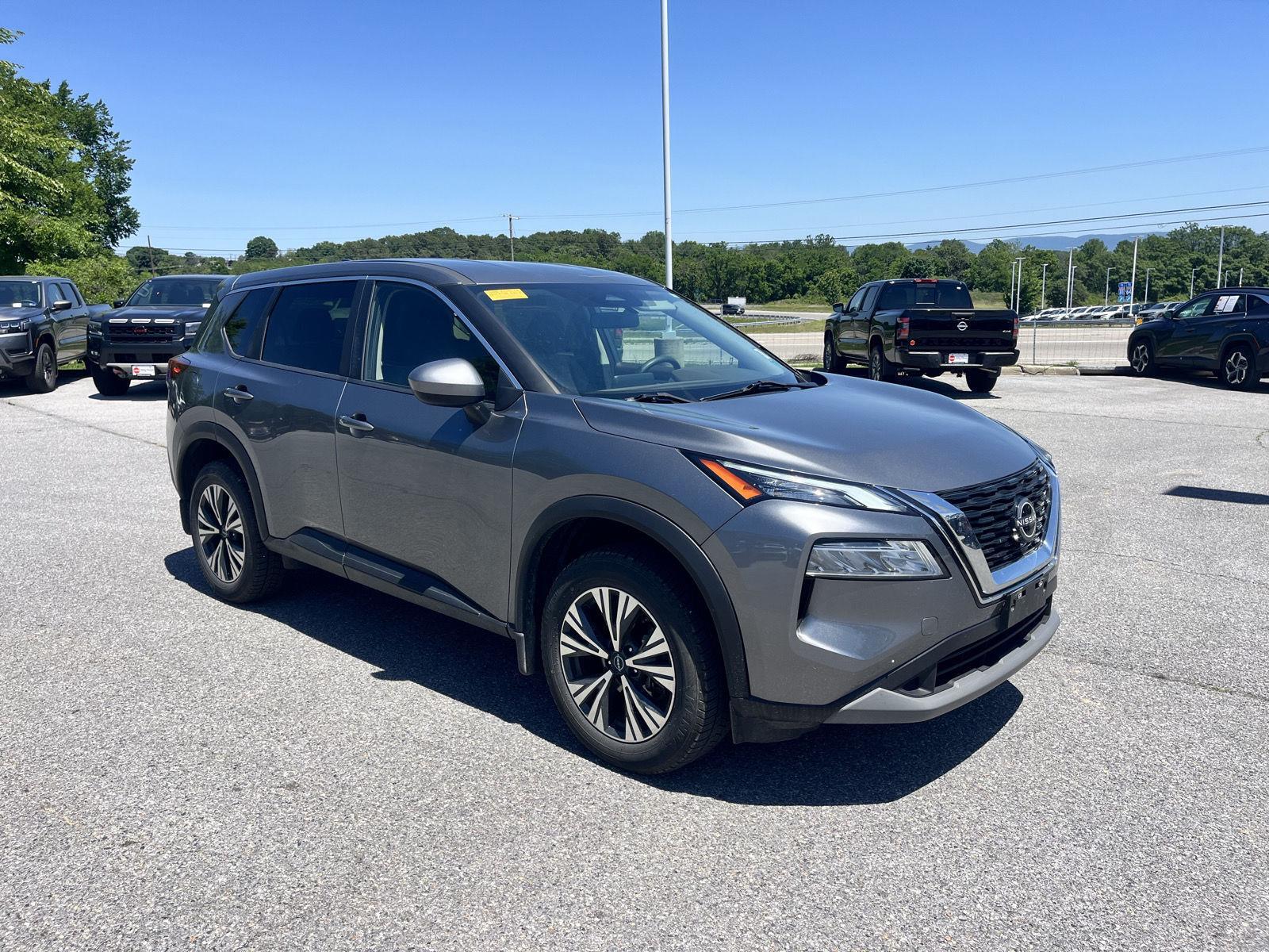 2023 Nissan Rogue SV AWD's photo