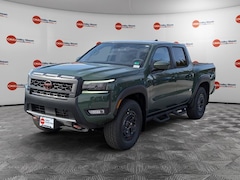 2026 Nissan Frontier PRO-4X Truck