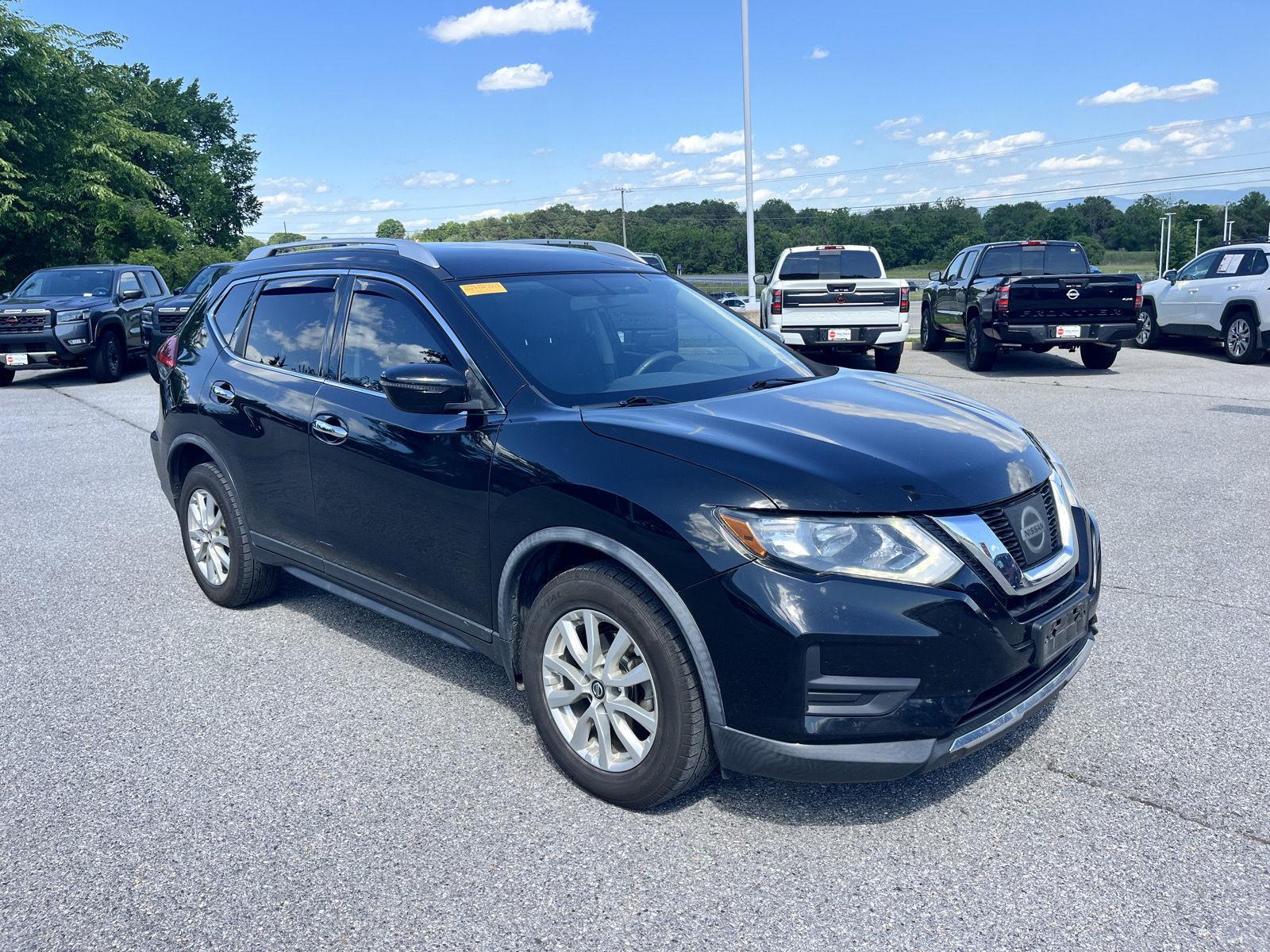 2017 Nissan Rogue SV AWD's photo