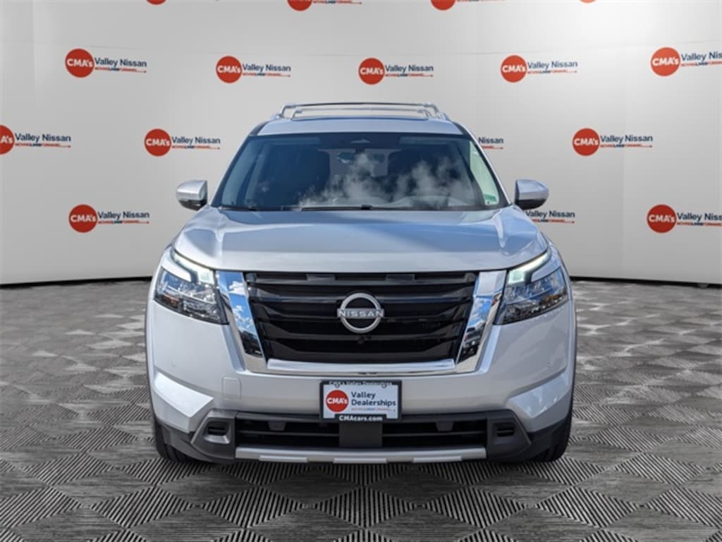 New 2025 Nissan Pathfinder Platinum SUV