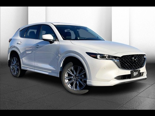 2025 Mazda CX-5 S Premium Plus package's photo