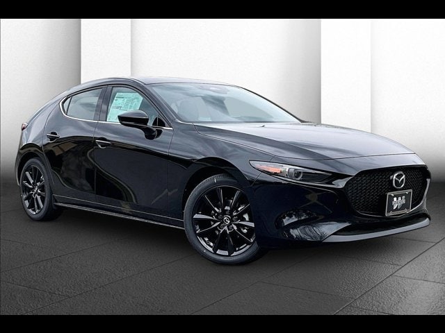 2026 Mazda CX-3 Premium MT 5-Door SKYACTIV's photo