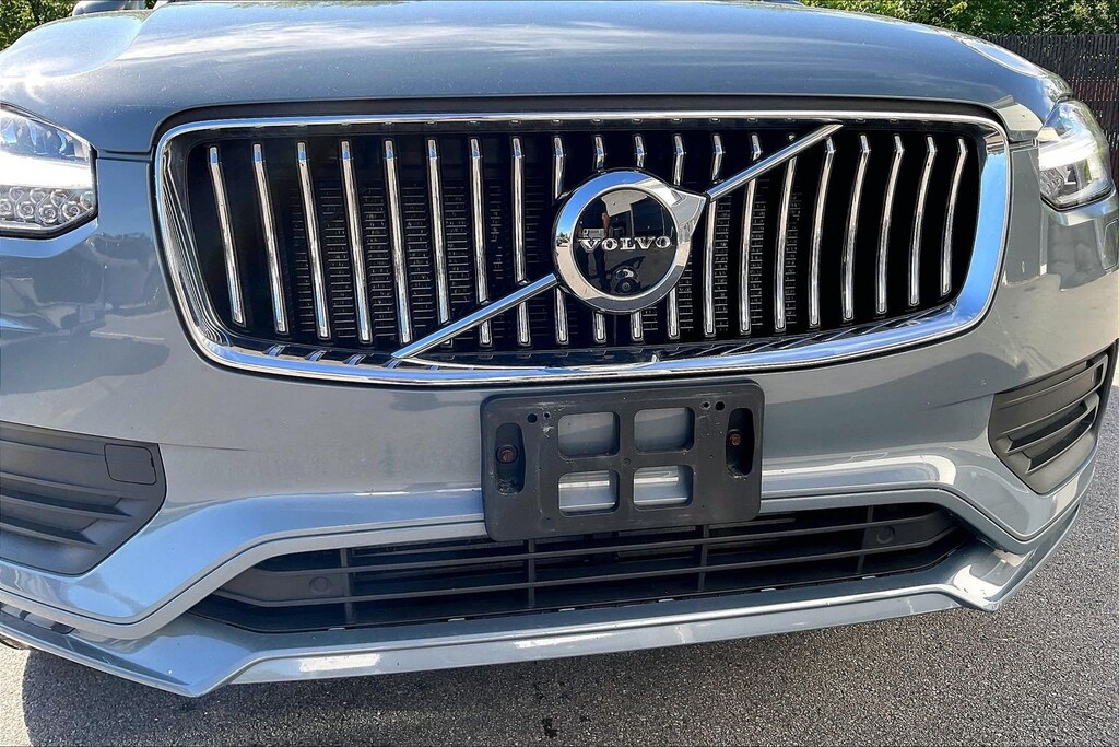 Used 2022 Volvo XC90 T6 AWD Momentum 7 Seater SUV