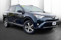 2017 Toyota RAV4 XLE SUV