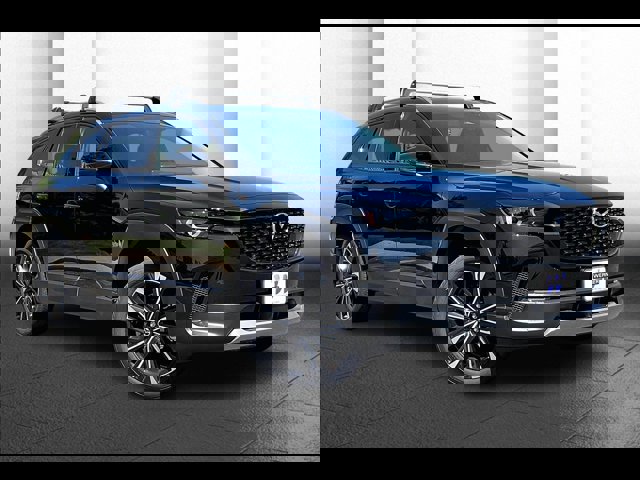 2025 Mazda CX-50 Premium's photo