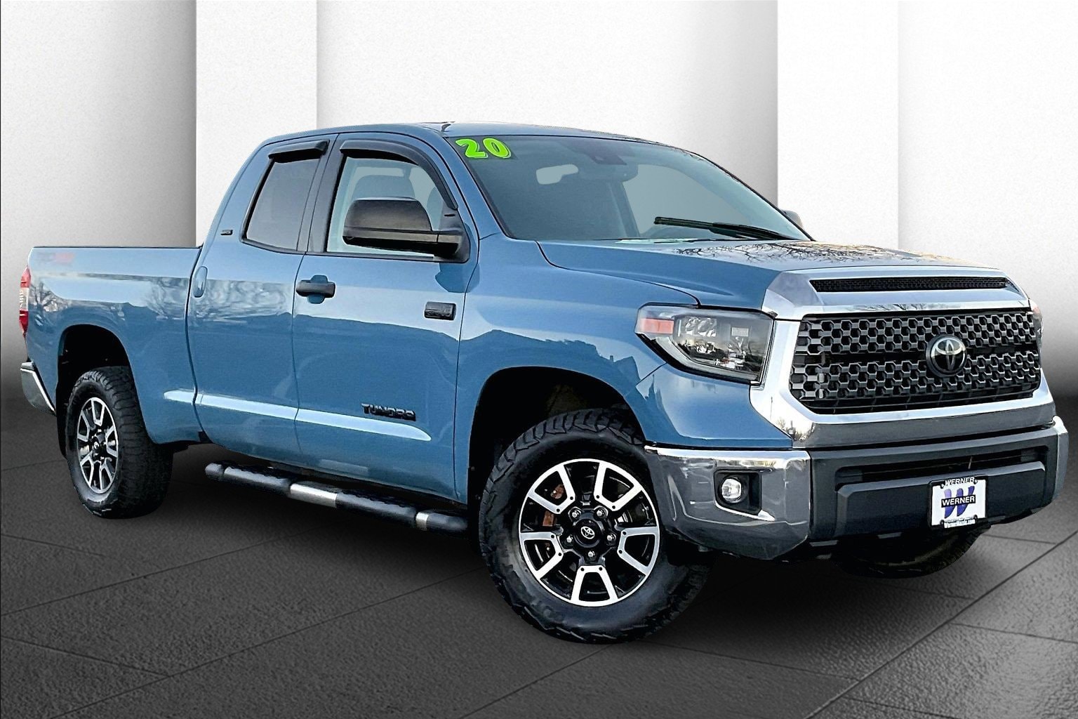 2020 Toyota Tundra SR5's photo