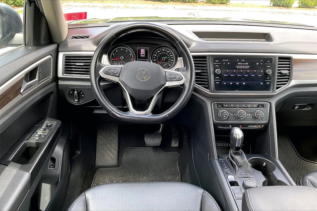 Used 2021 Volkswagen Atlas 3.6L V6 SE w/Technology 4MOTION SUV