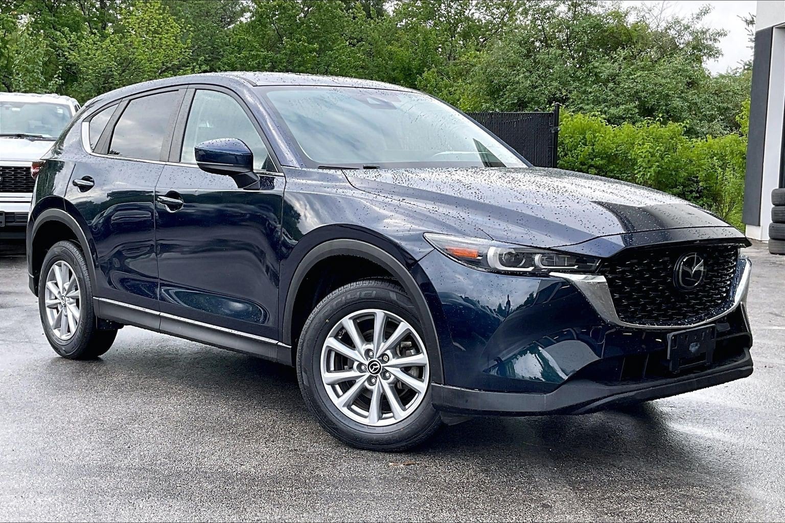 2023 Mazda CX-5 S Preferred package Auto AWD's photo