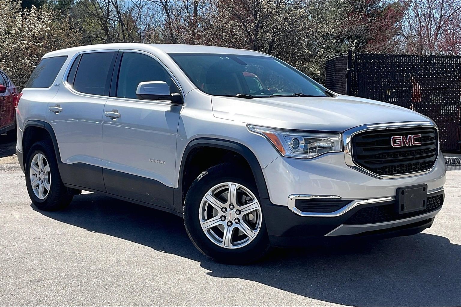 2019 GMC Acadia SLE-1