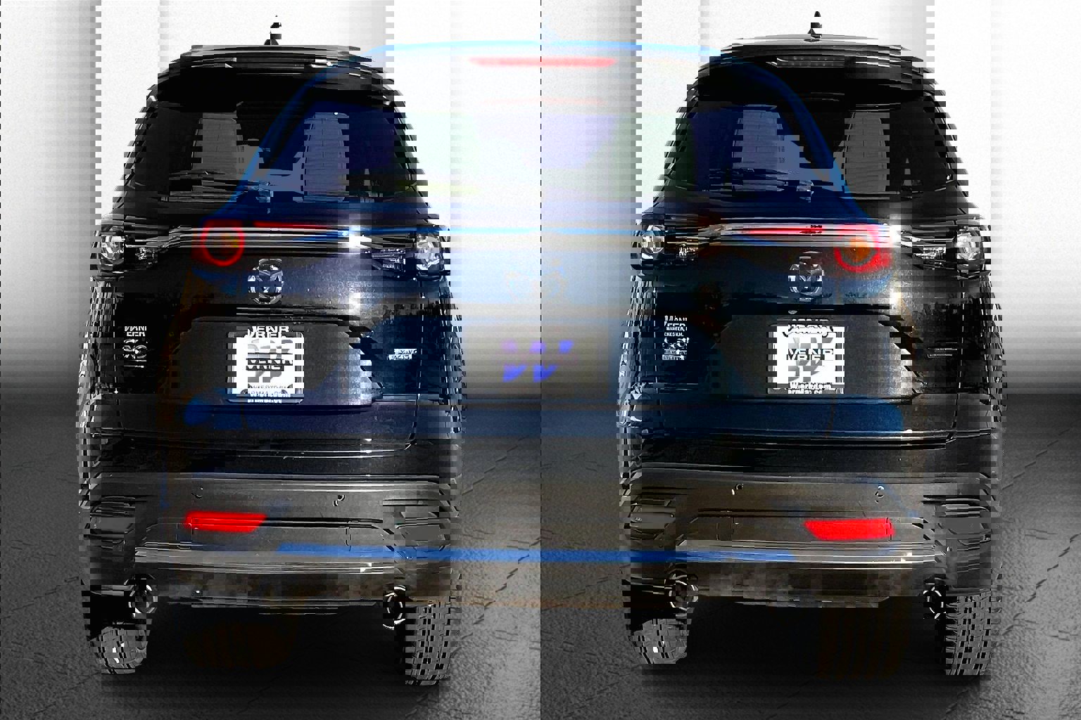 2023 Mazda CX-9 Signature photo 3