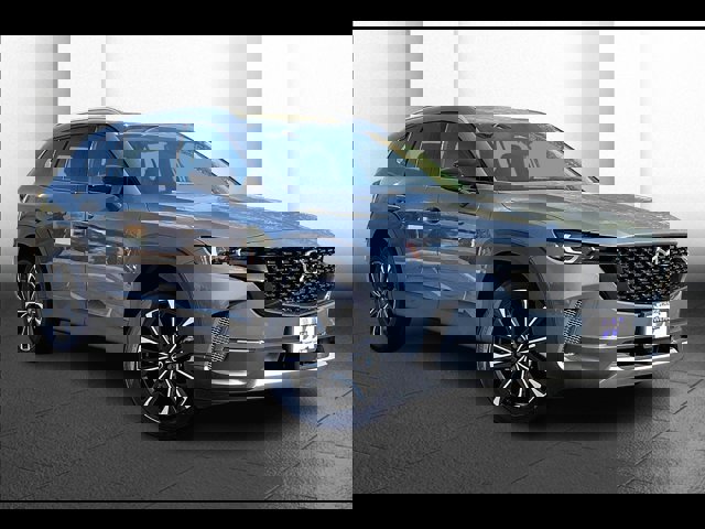 2025 Mazda CX-50 Premium's photo