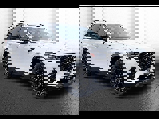 2026 Mazda CX-70 Preferred Package's photo