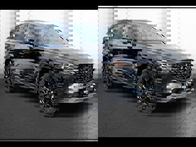 2025 Mazda CX-5 S Carbon Edition's photo