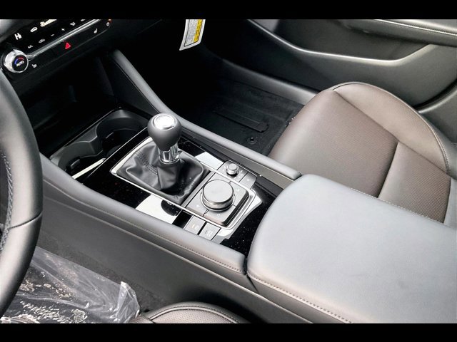 2026 Mazda Mazda3 Premium - Photo 8