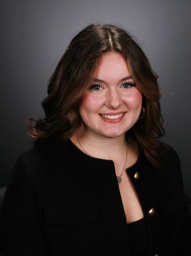 Staff member Audrey Russo from ID_15e663cf56d7