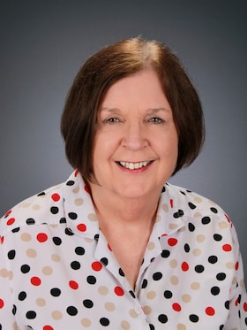 Staff member Donna Coppola from ID_d6c512763b16