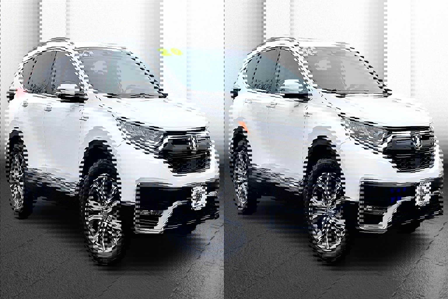 2020 Honda CR-V Touring's photo