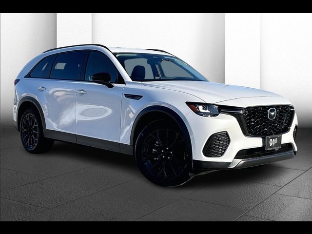 2026 Mazda CX-70 Preferred Package's photo