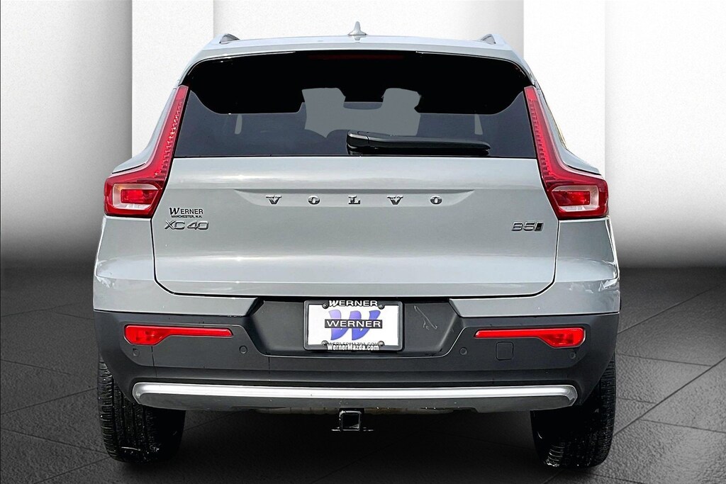 Used 2024 Volvo XC40 B5 Ultimate Bright SUV