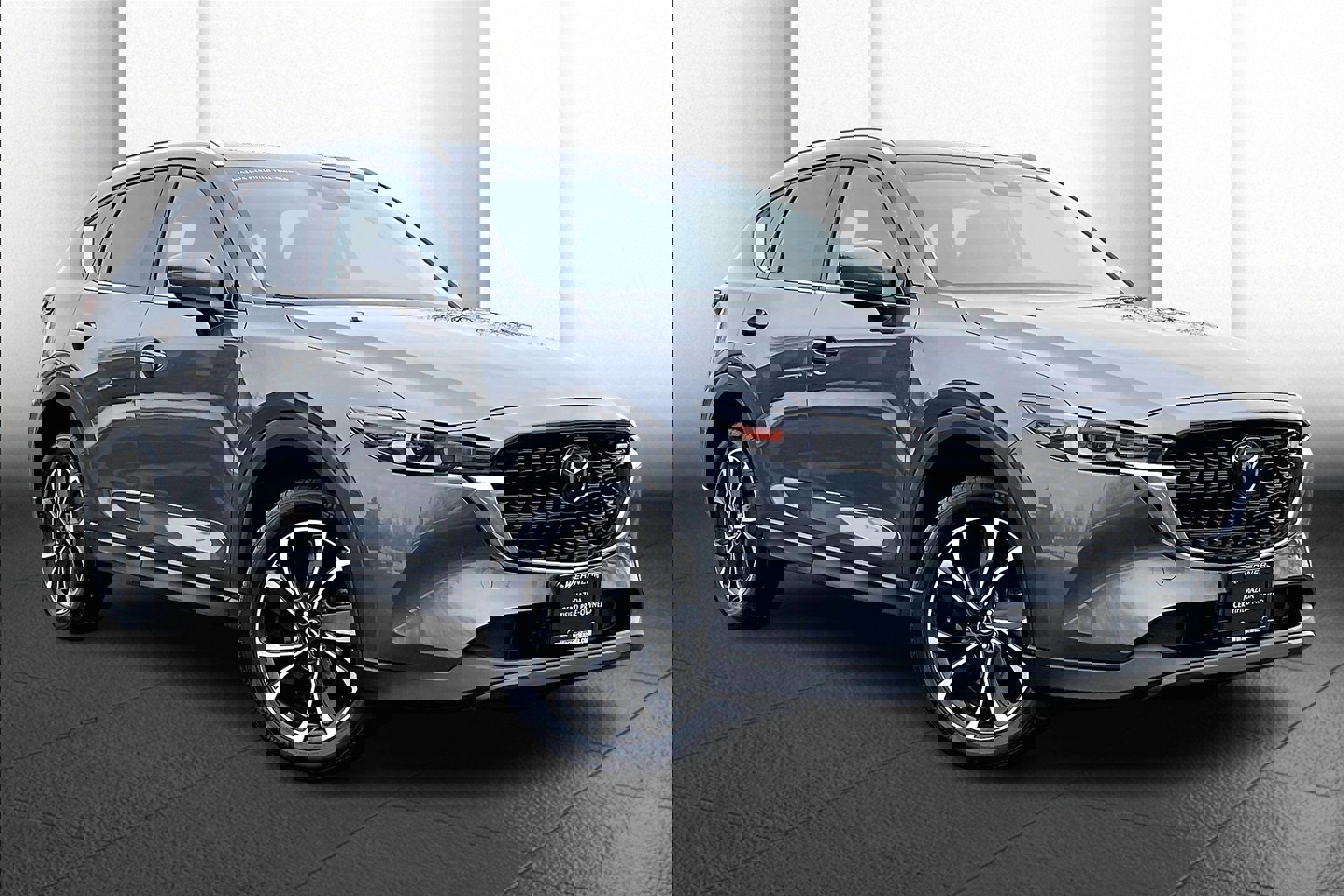 2023 Mazda CX-5 S Premium package's photo