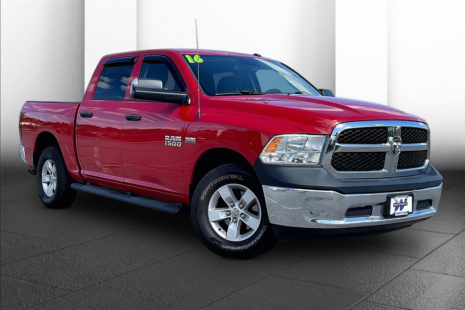 2016 RAM 1500 Tradesman 4x4 Crew Cab 5'7's photo
