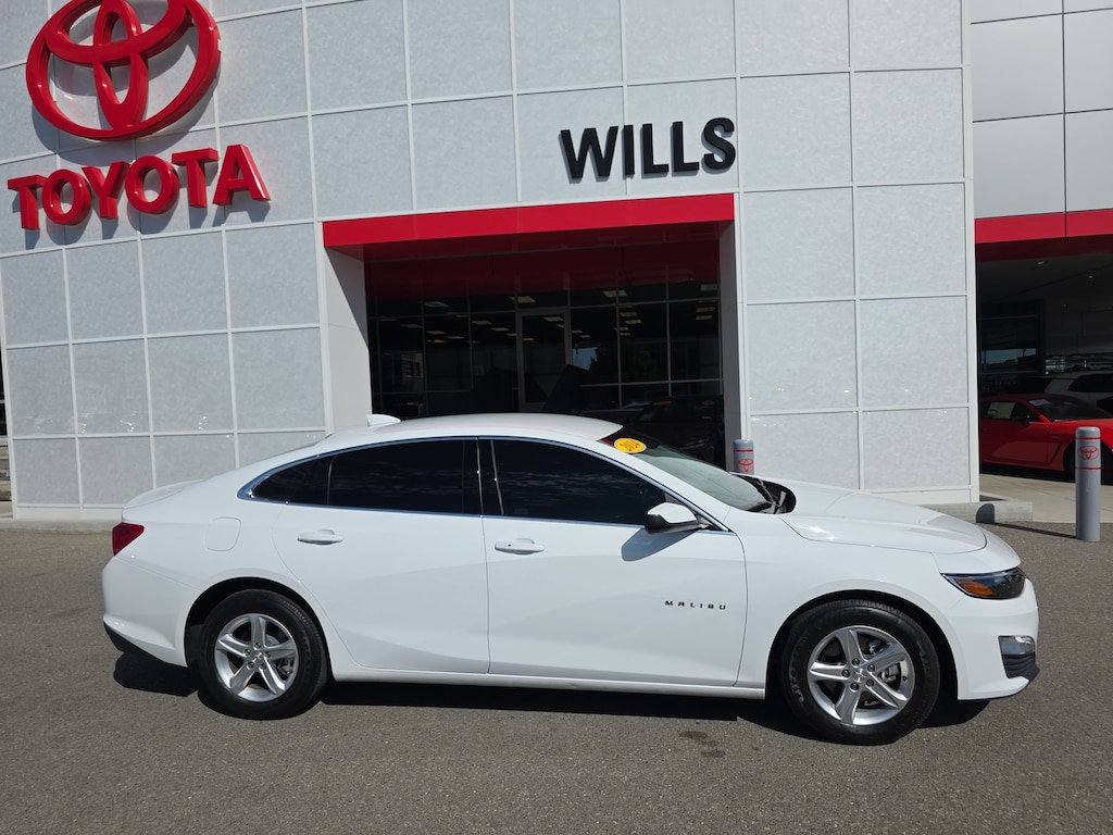 Used 2024 Chevrolet Malibu 1LT Sedan