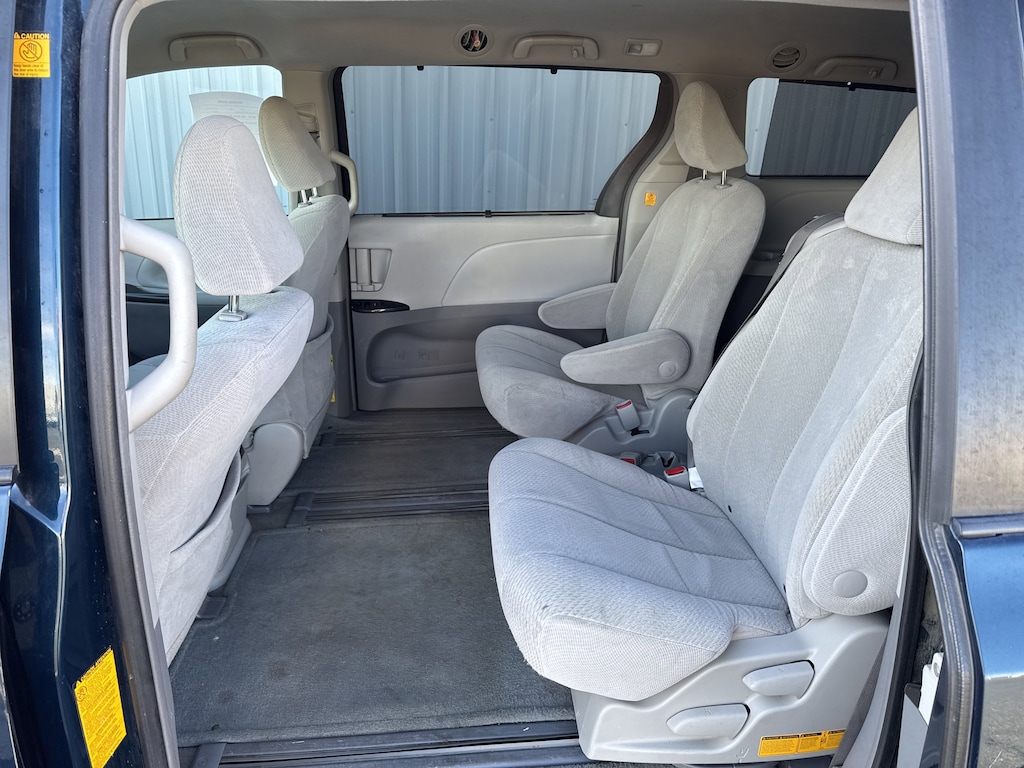 Used 2011 Toyota Sienna LE V6 Auto Access Seat Van