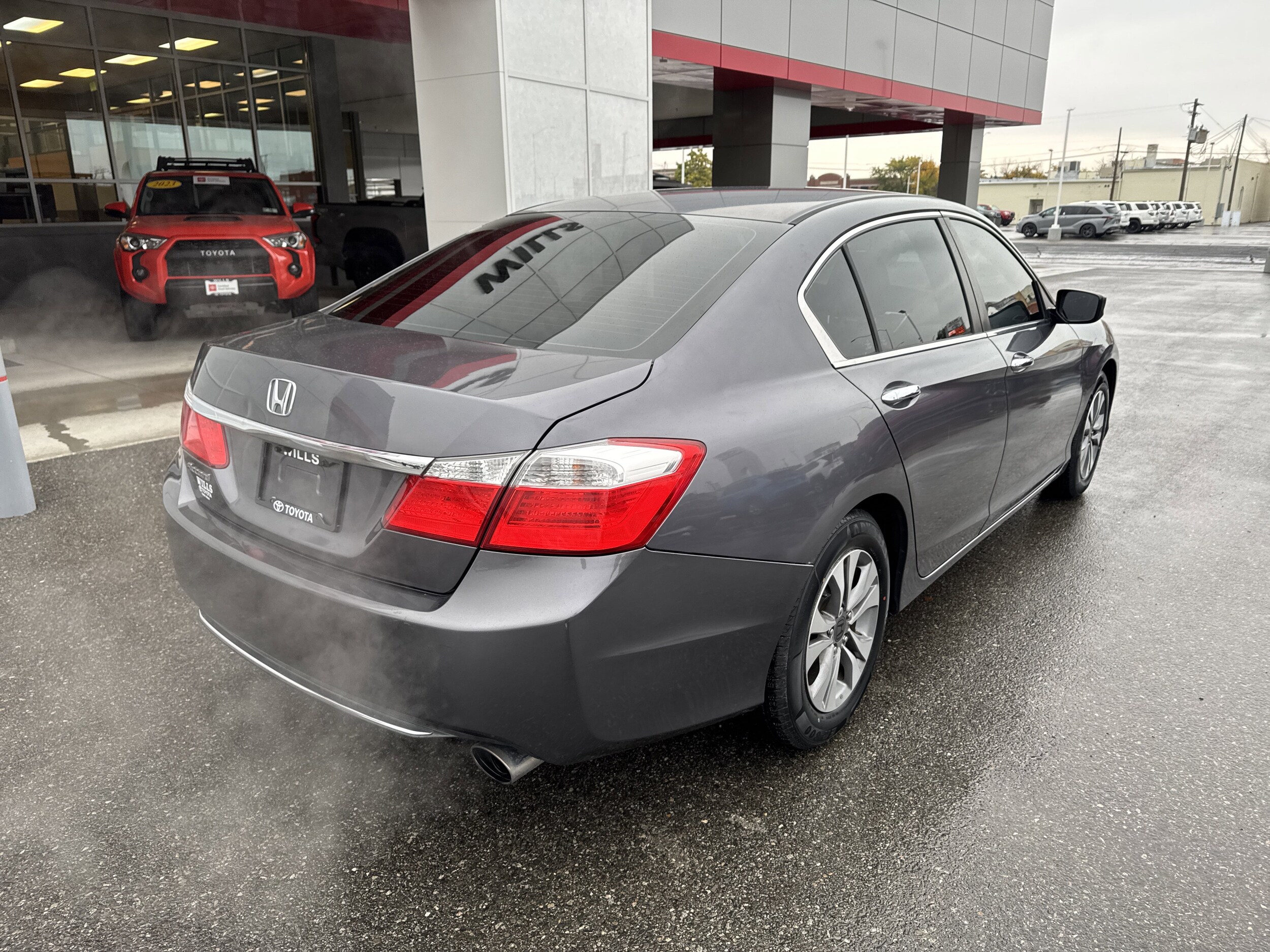 2014 Honda Accord LX photo 4