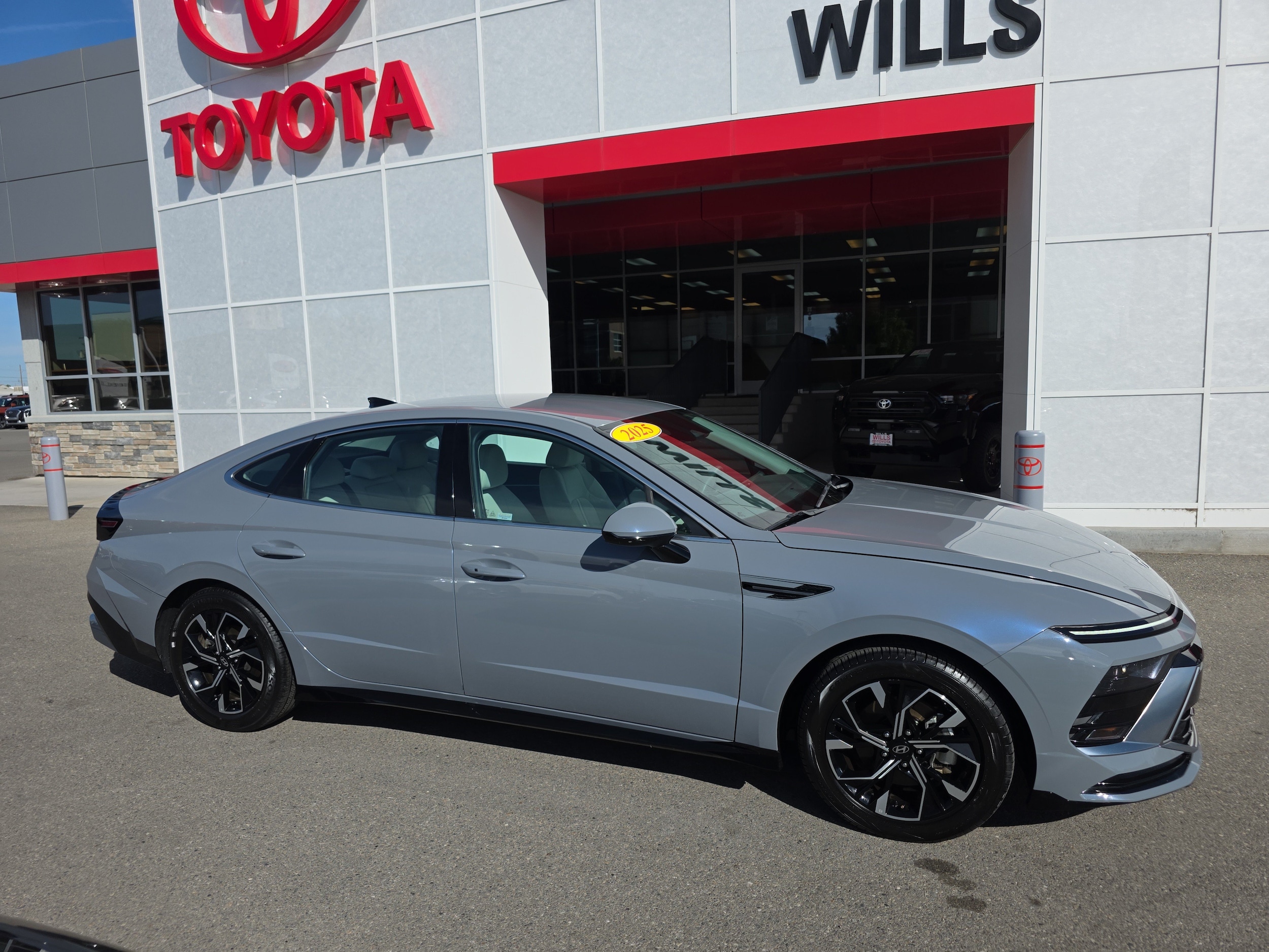 2025 Hyundai Sonata SEL's photo