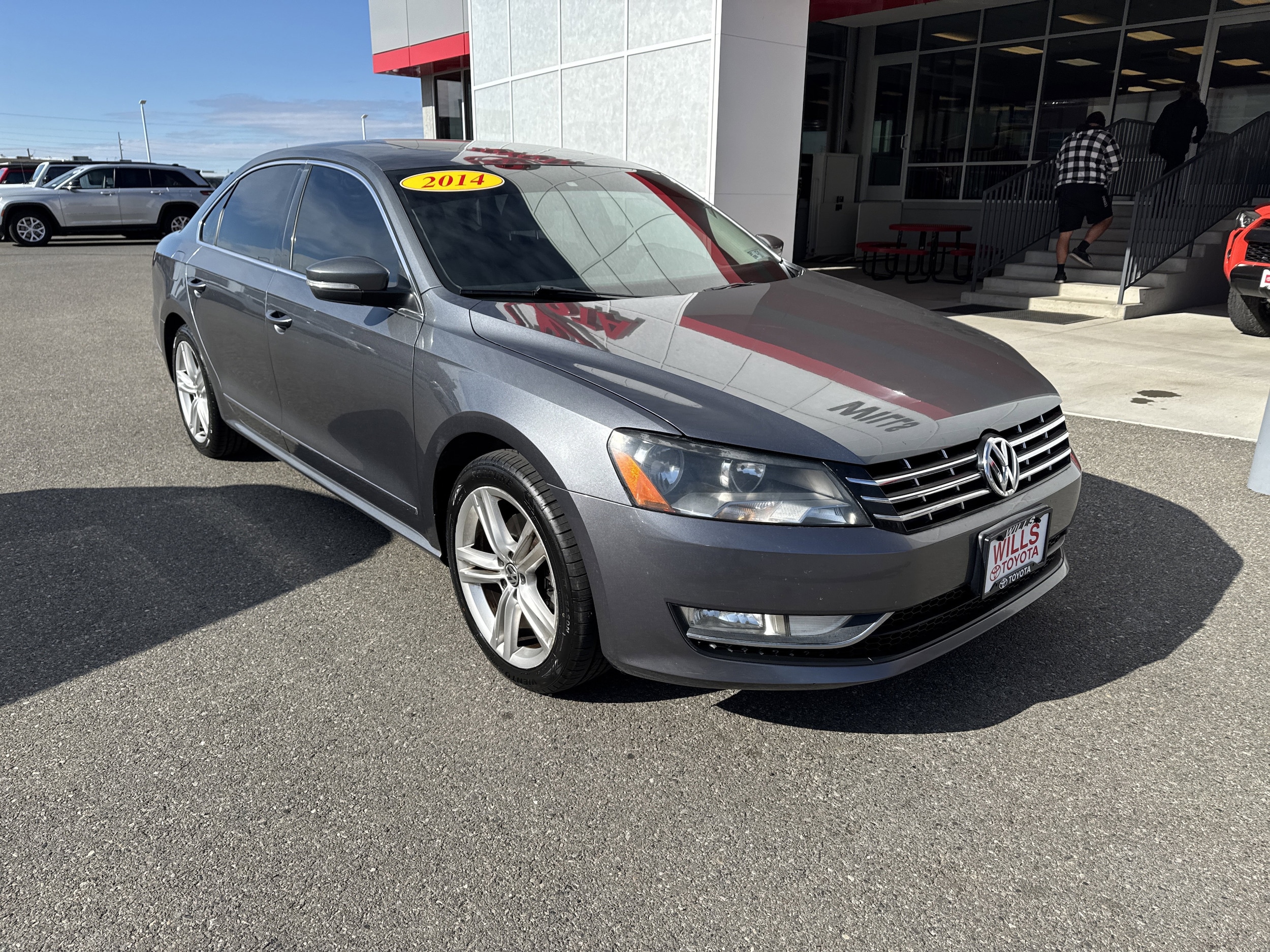 2014 Volkswagen Passat SE