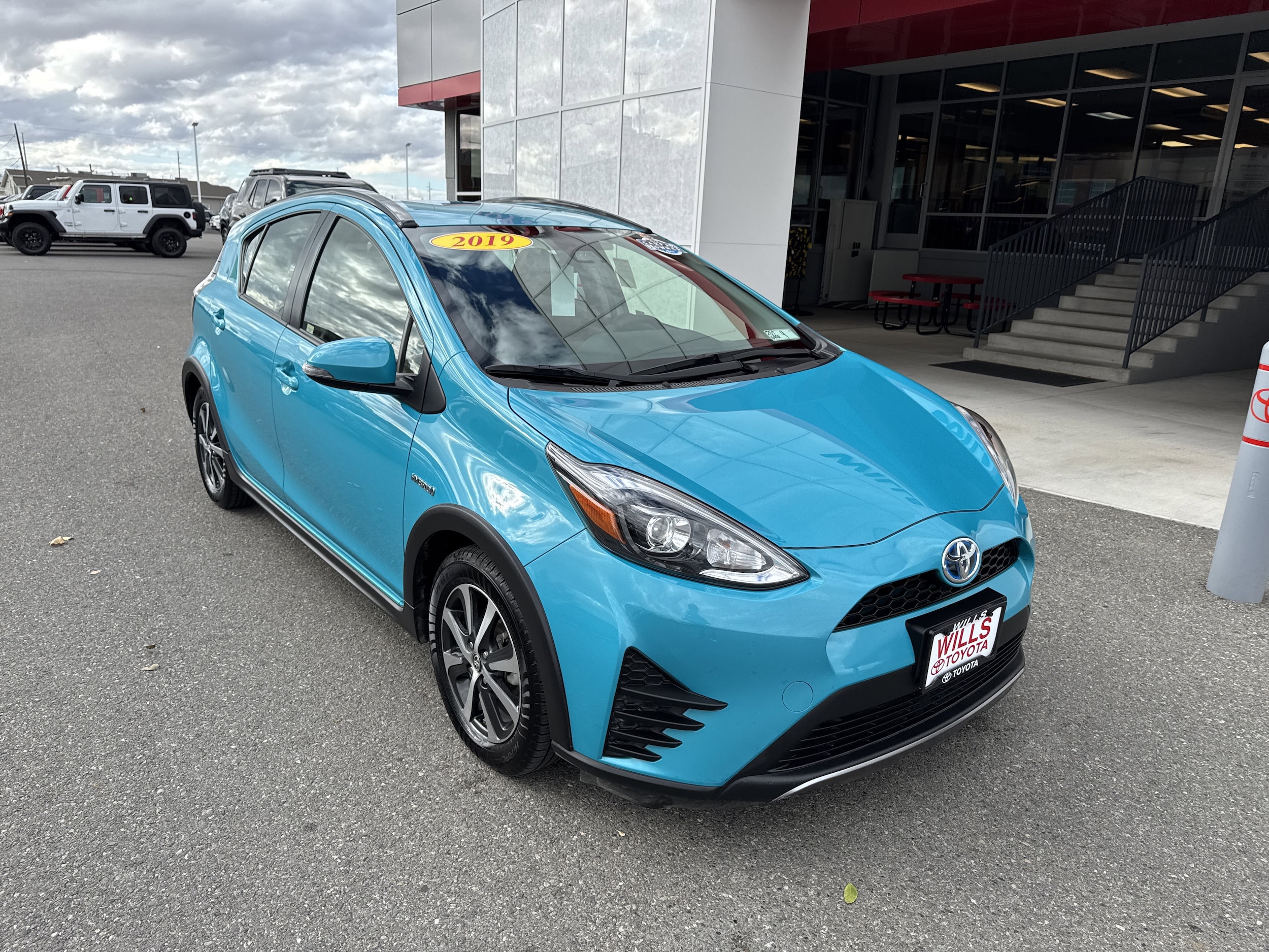 2019 Toyota Prius C LE