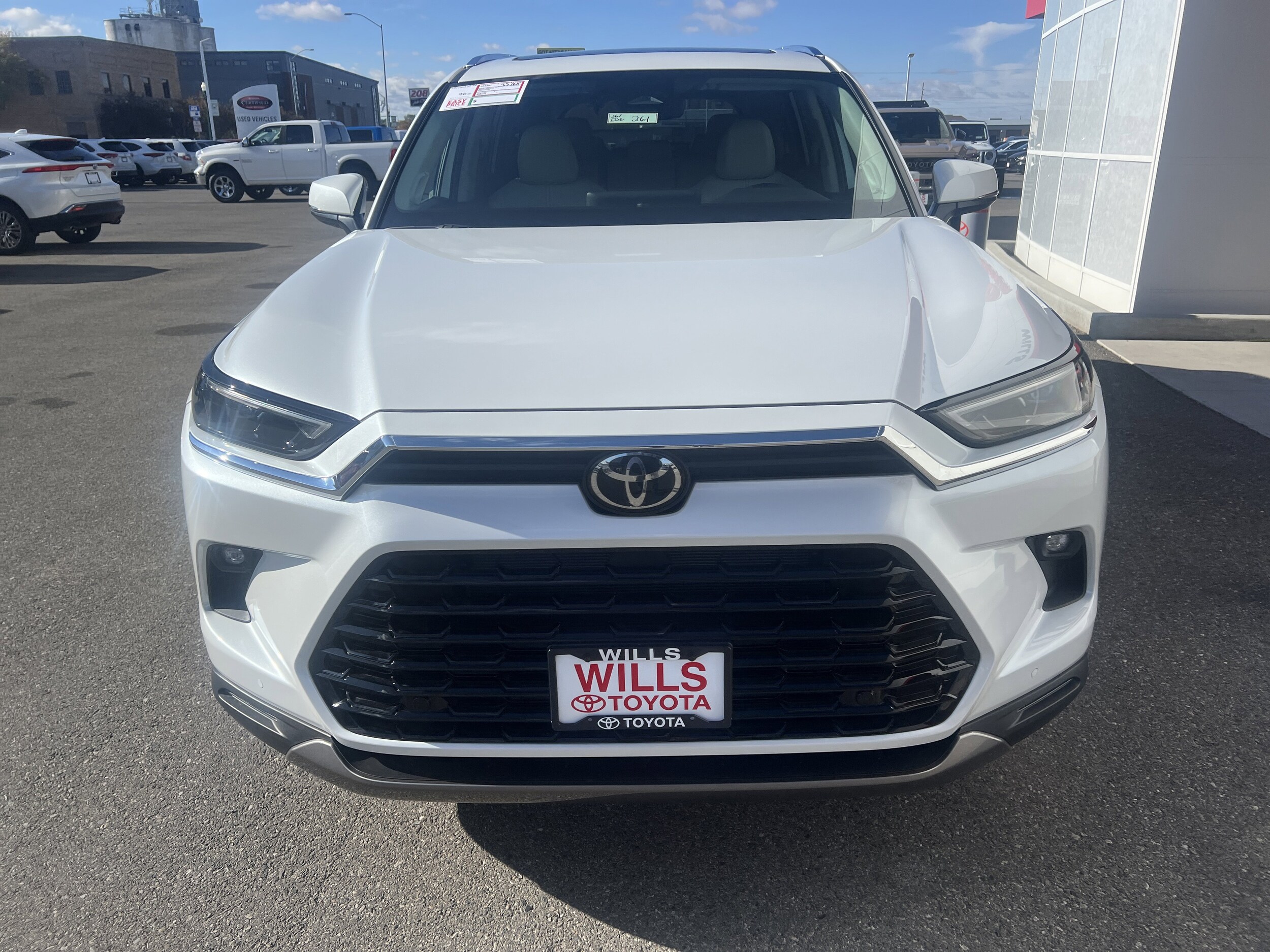 2026 Toyota Grand Highlander Limited photo 3