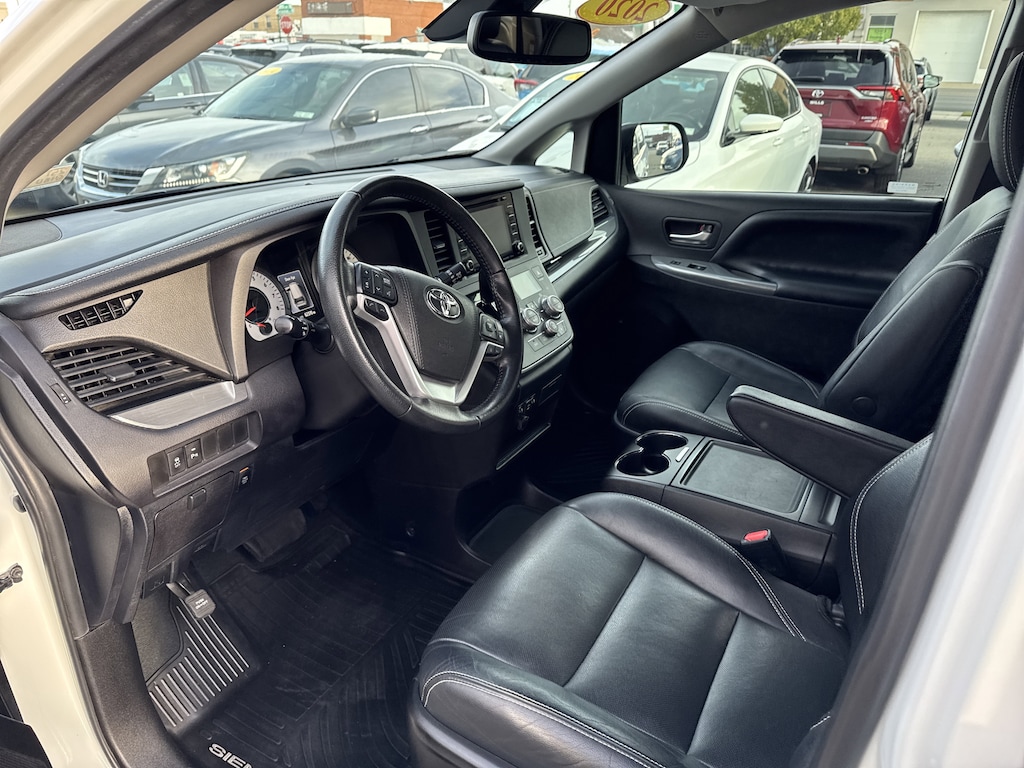 Used 2020 Toyota Sienna SE 7 Passenger Van