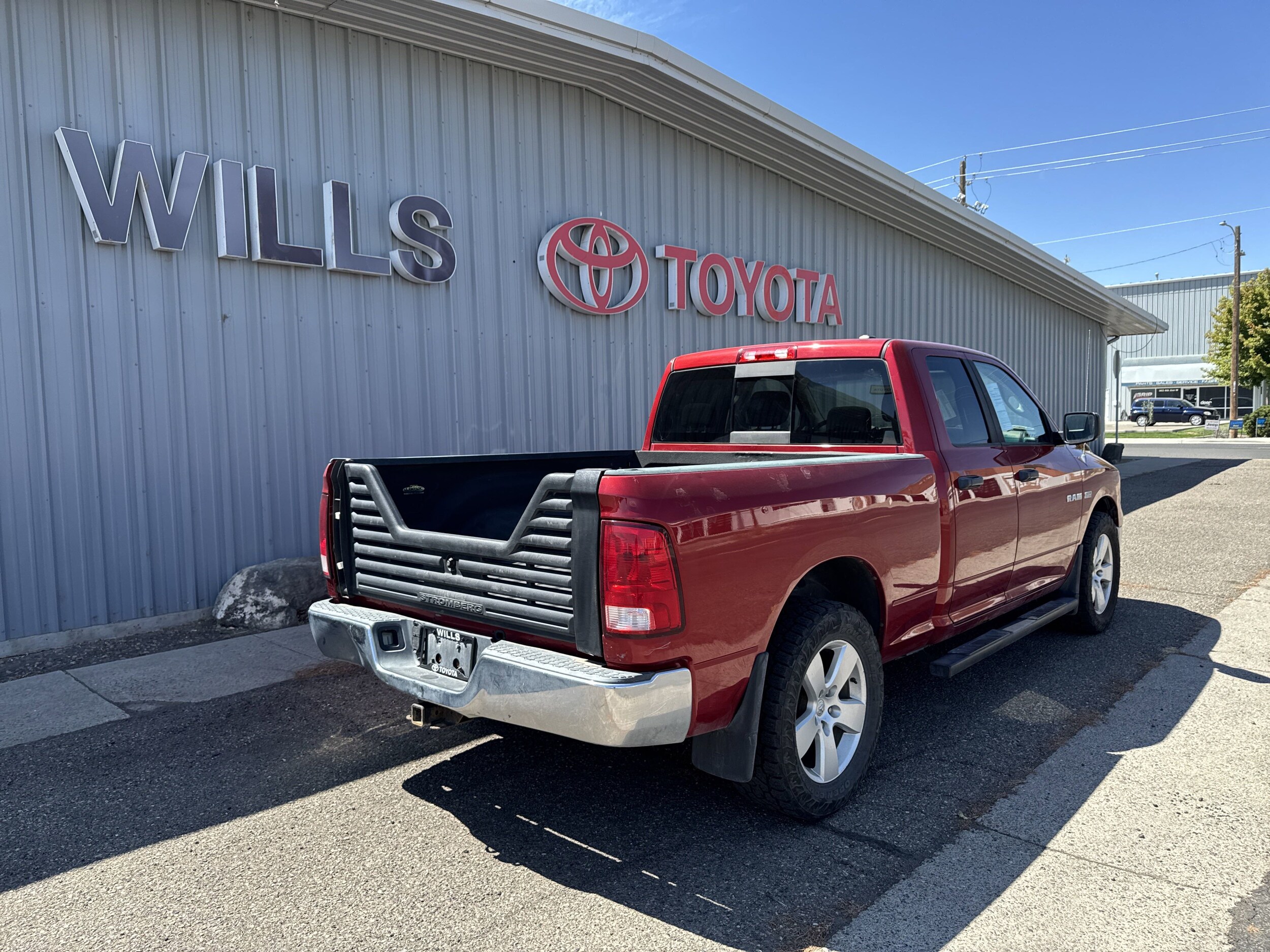 2009 Dodge Ram SLT photo 4