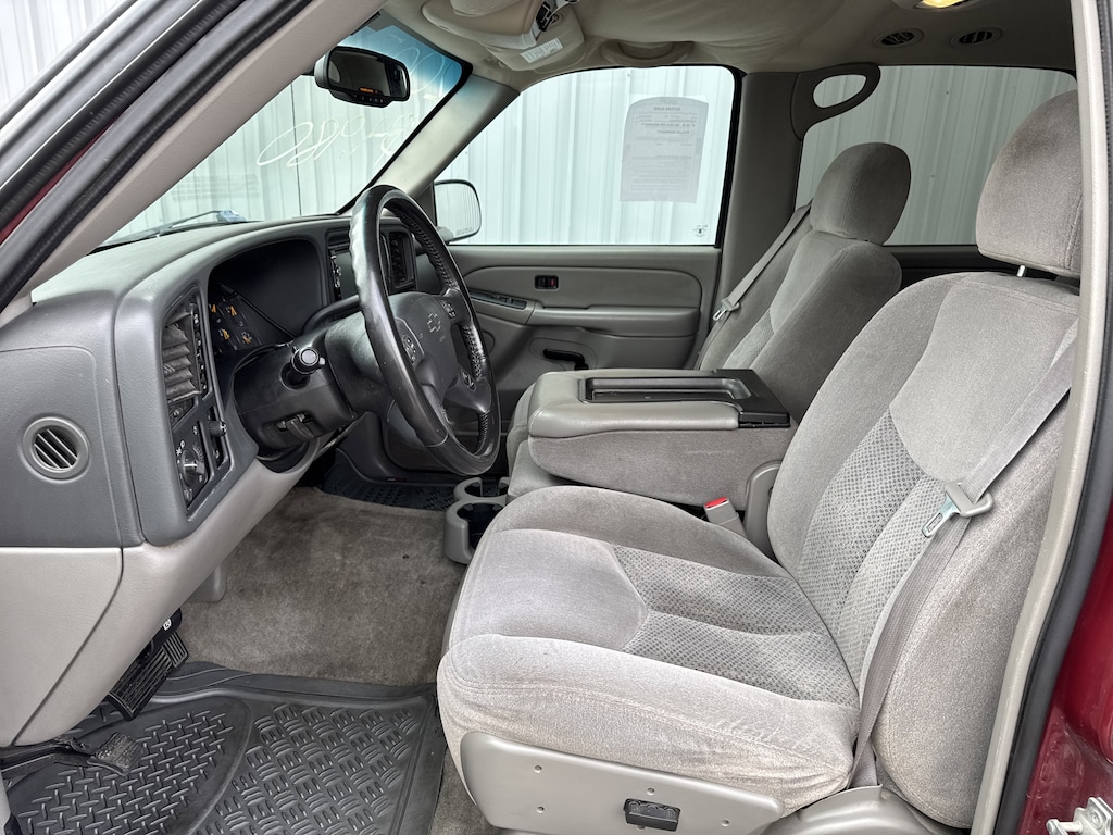 Used 2005 Chevrolet Suburban 1500 SUV