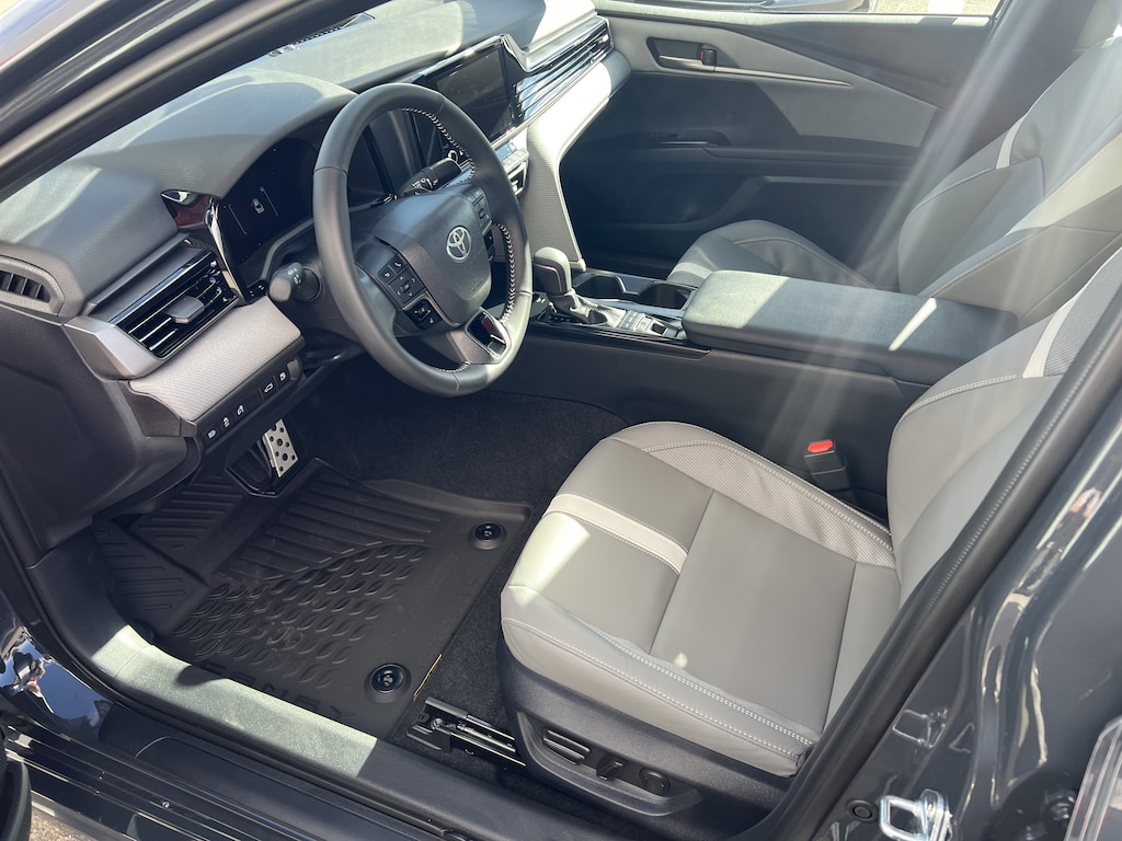 New 2026 Toyota Camry SE Sedan