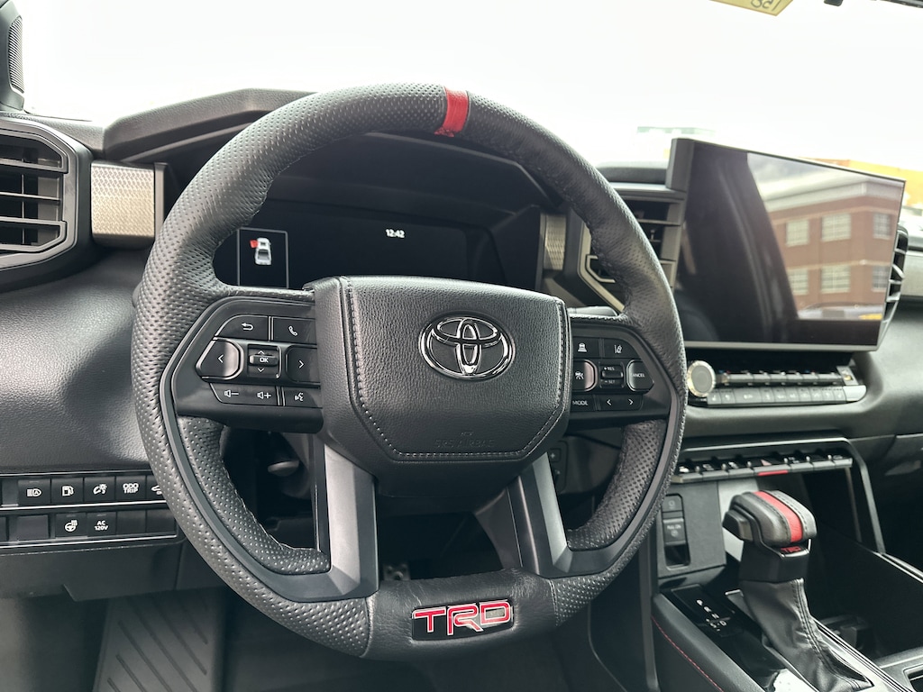 New 2026 Toyota Tundra i-FORCE MAX TRD Pro w/Towing Tech Pkg Truck CrewMax