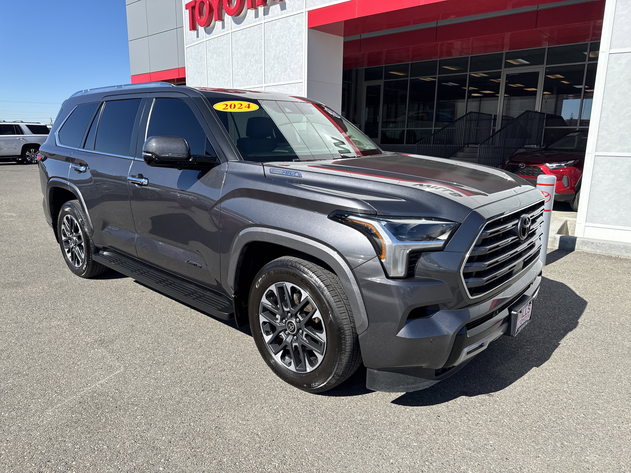 2024 Toyota Sequoia Limited's photo