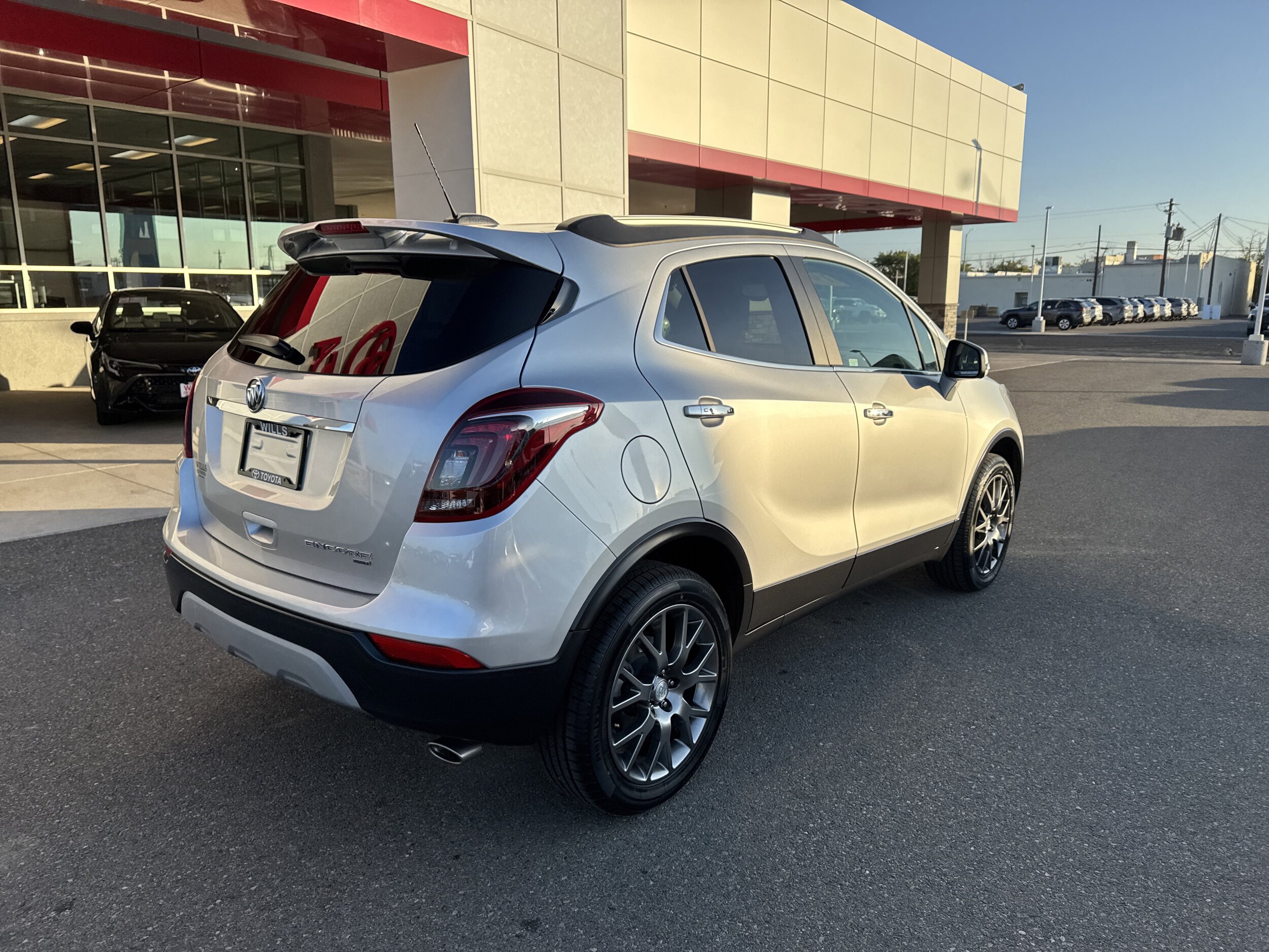 2019 Buick Encore Sport Touring photo 4
