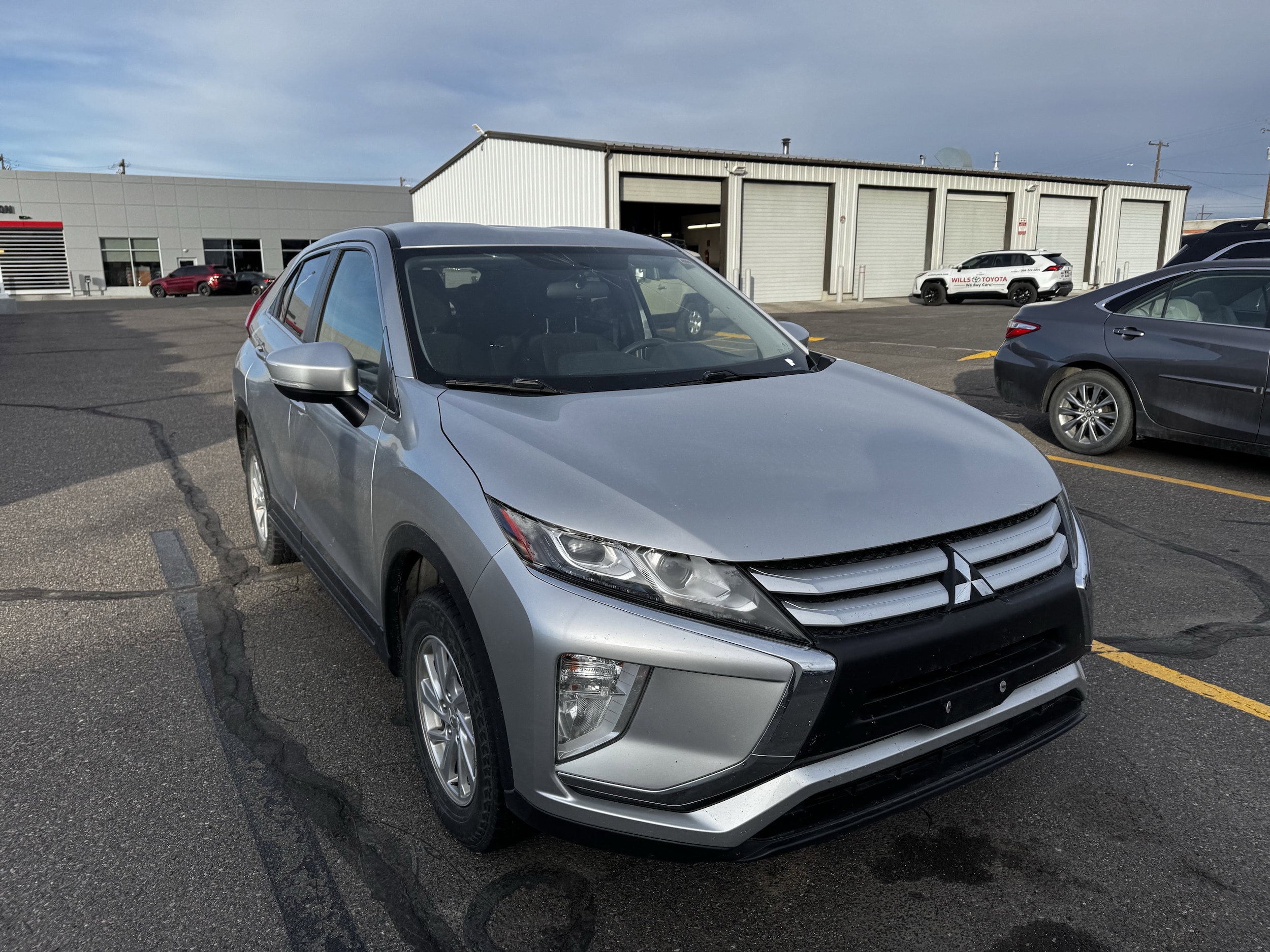 2019 Mitsubishi Eclipse Cross ES