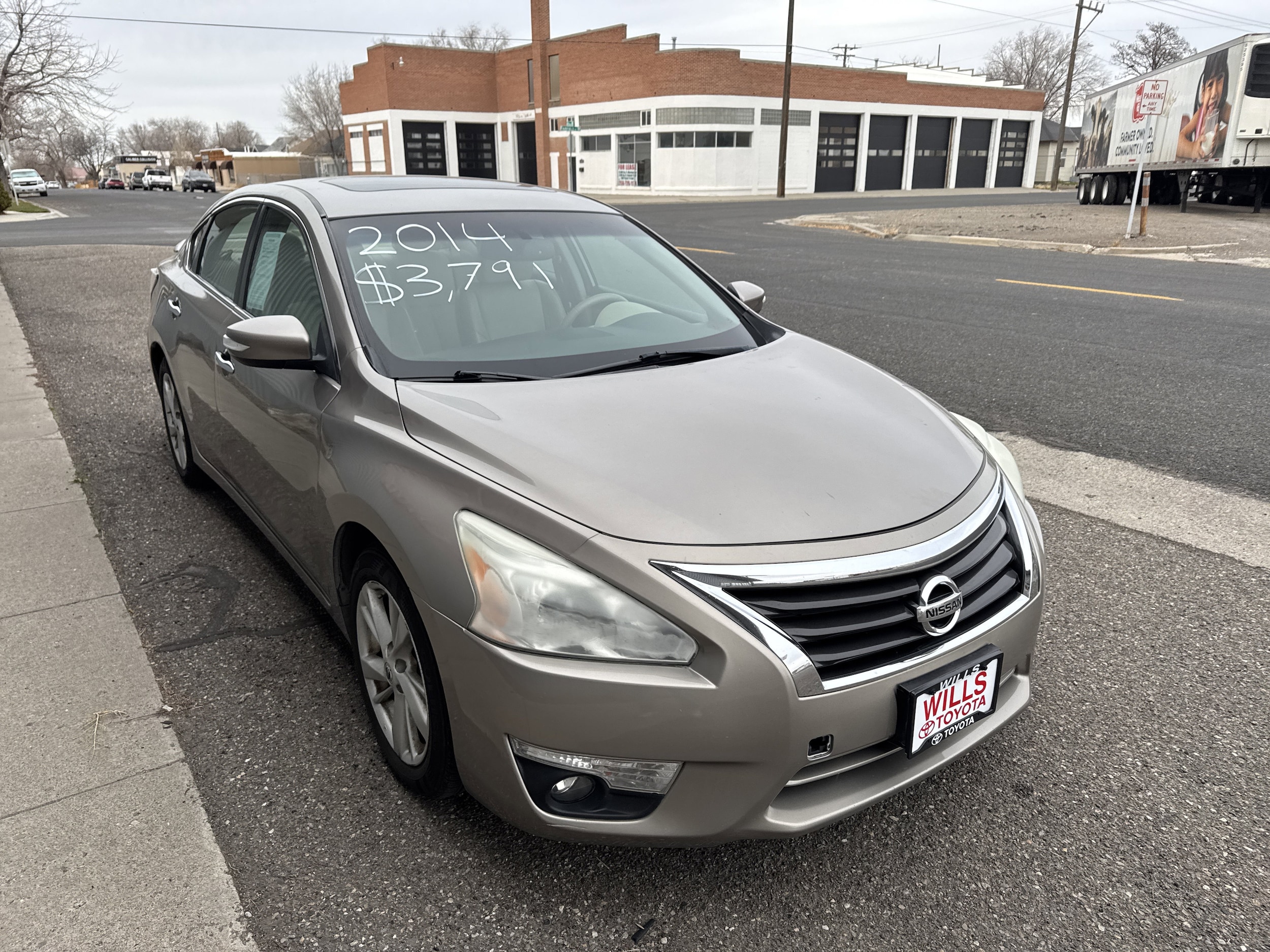 2014 Nissan Altima SL's photo