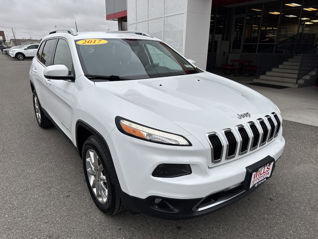 Used 2016 Jeep Cherokee Limited 4x4 SUV
