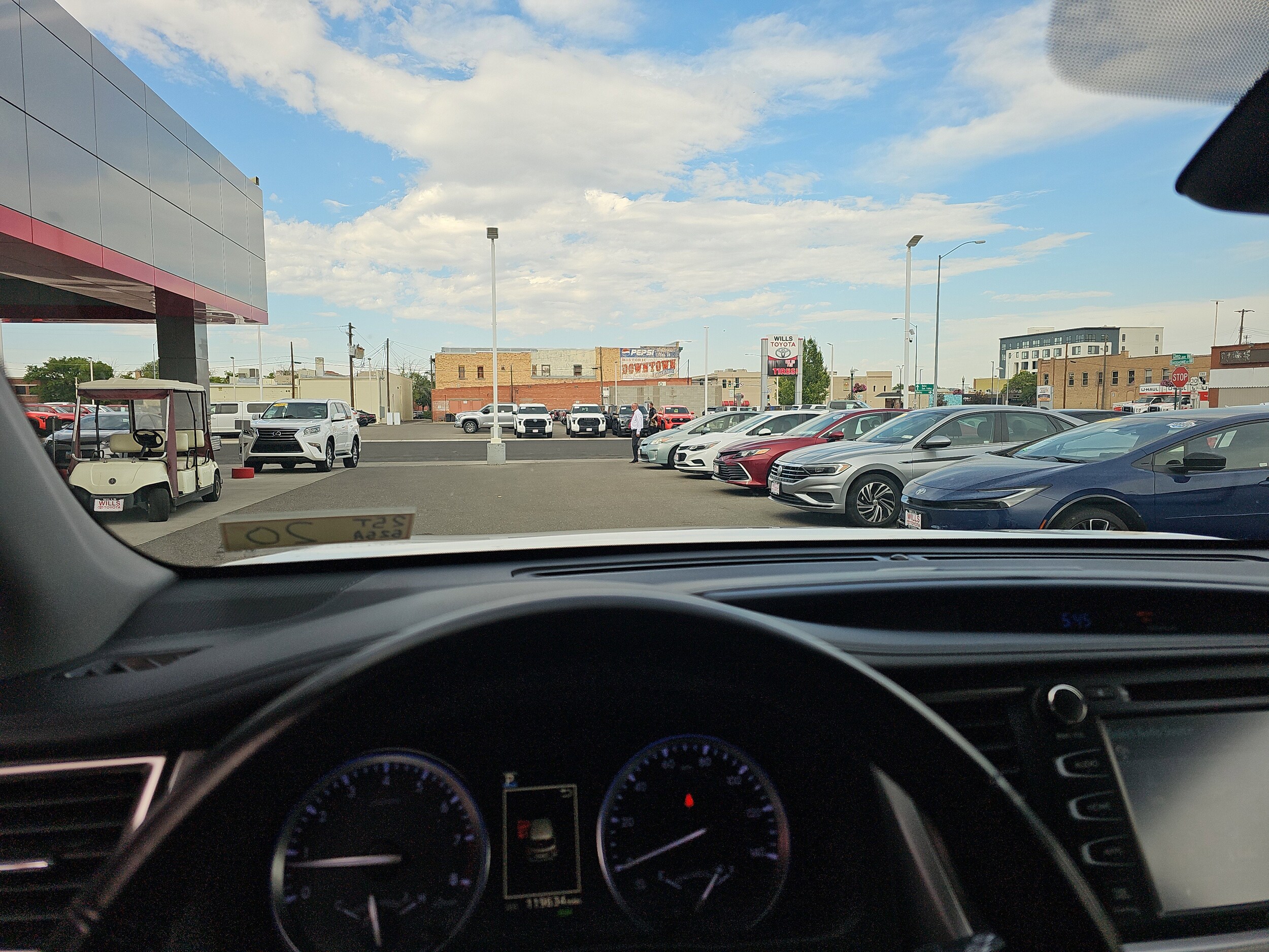 2018 Toyota Highlander Limited Platinum photo 2