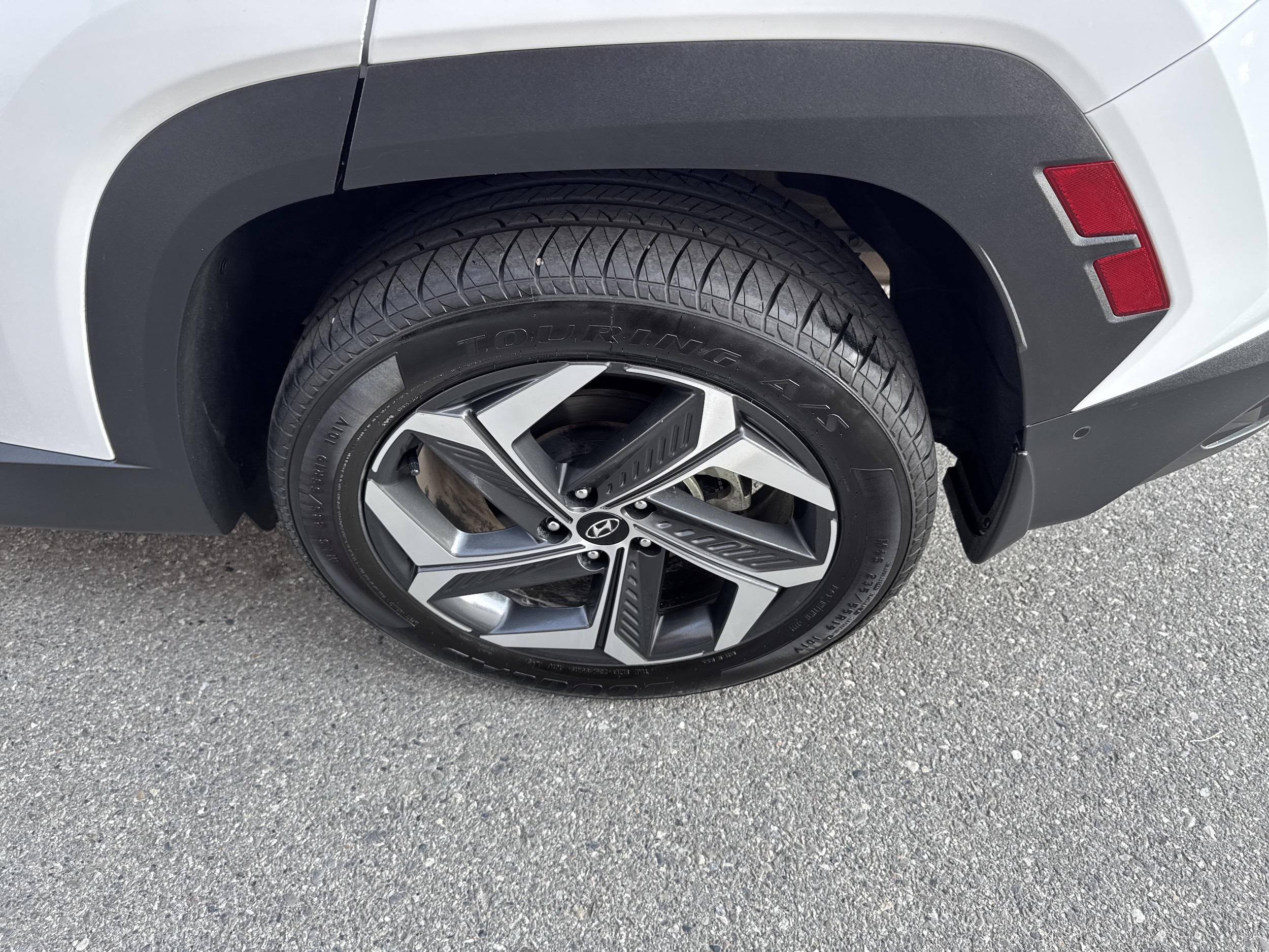 2022 Hyundai Tucson Limited - Photo 8