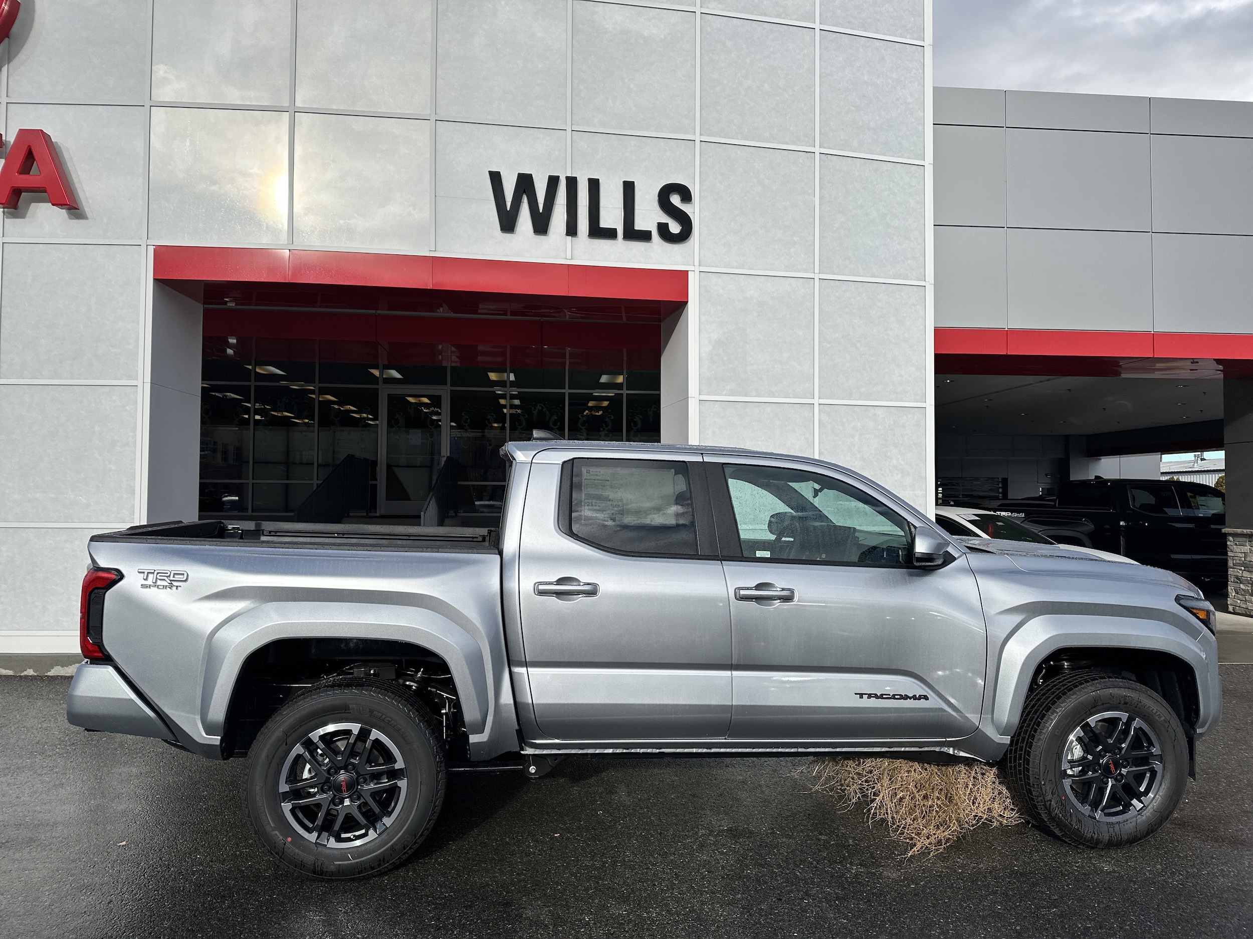 2026 Toyota Tacoma TRD Sport's photo