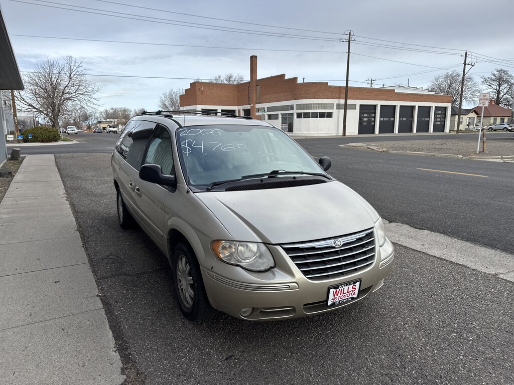 Used 2006 Chrysler Town & Country Touring Van