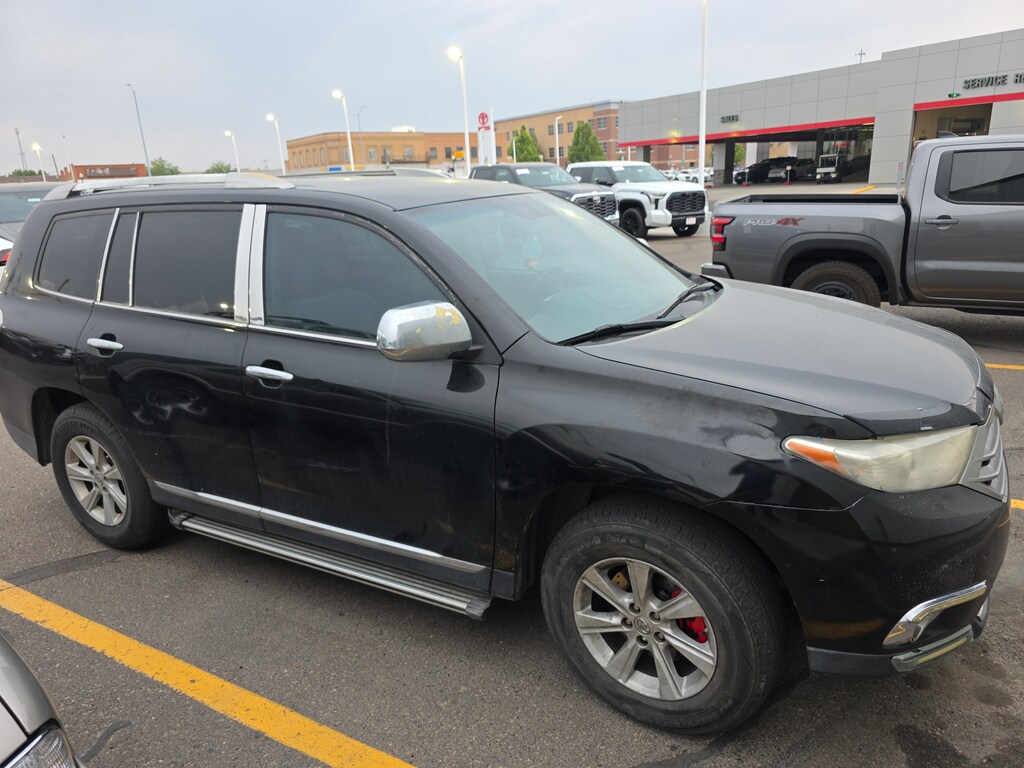 Used 2011 Toyota Highlander Base V6 SUV