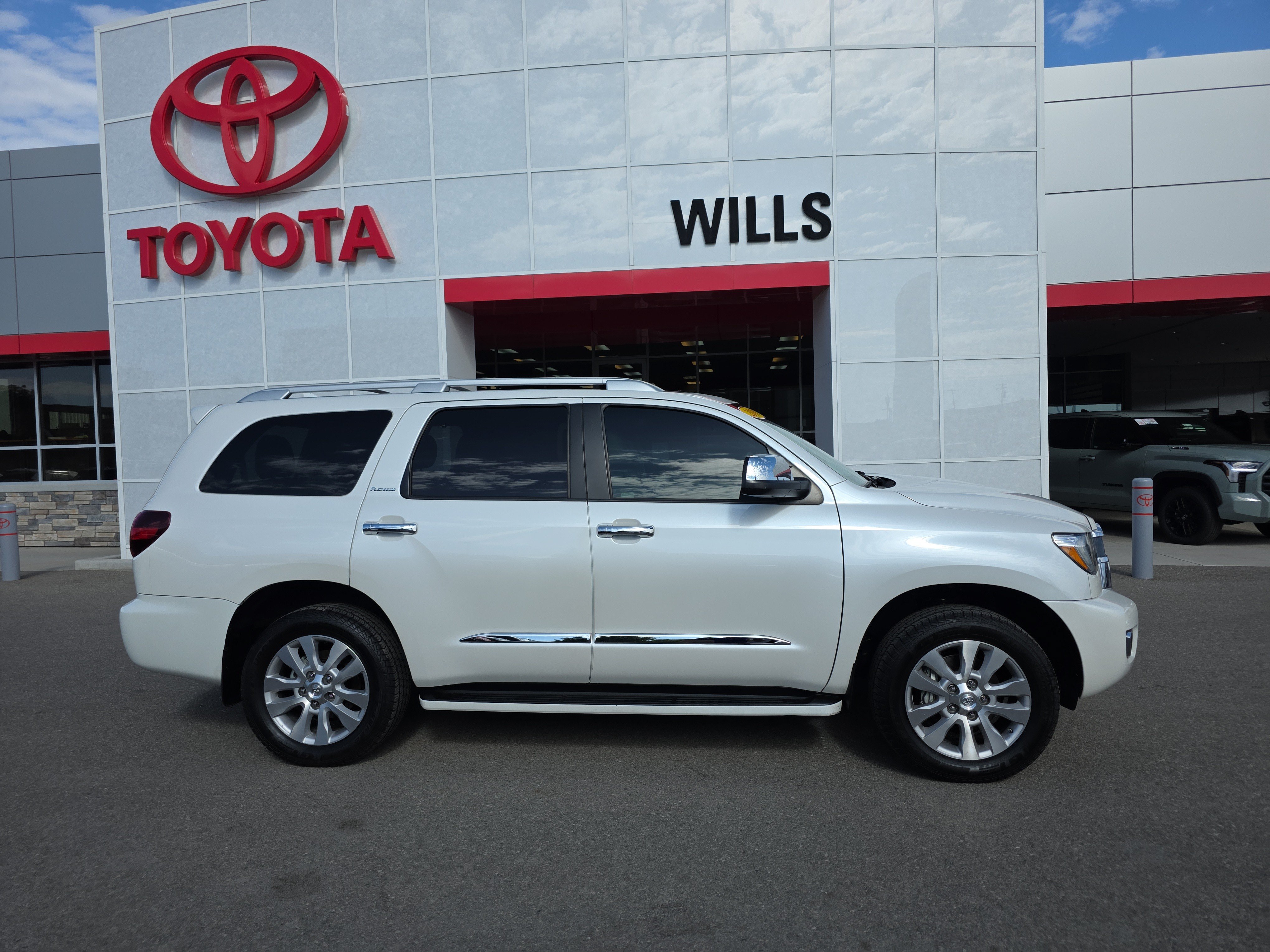 New 2019 Toyota Sequoia Platinum SUV for Sale in Twin Falls, ID