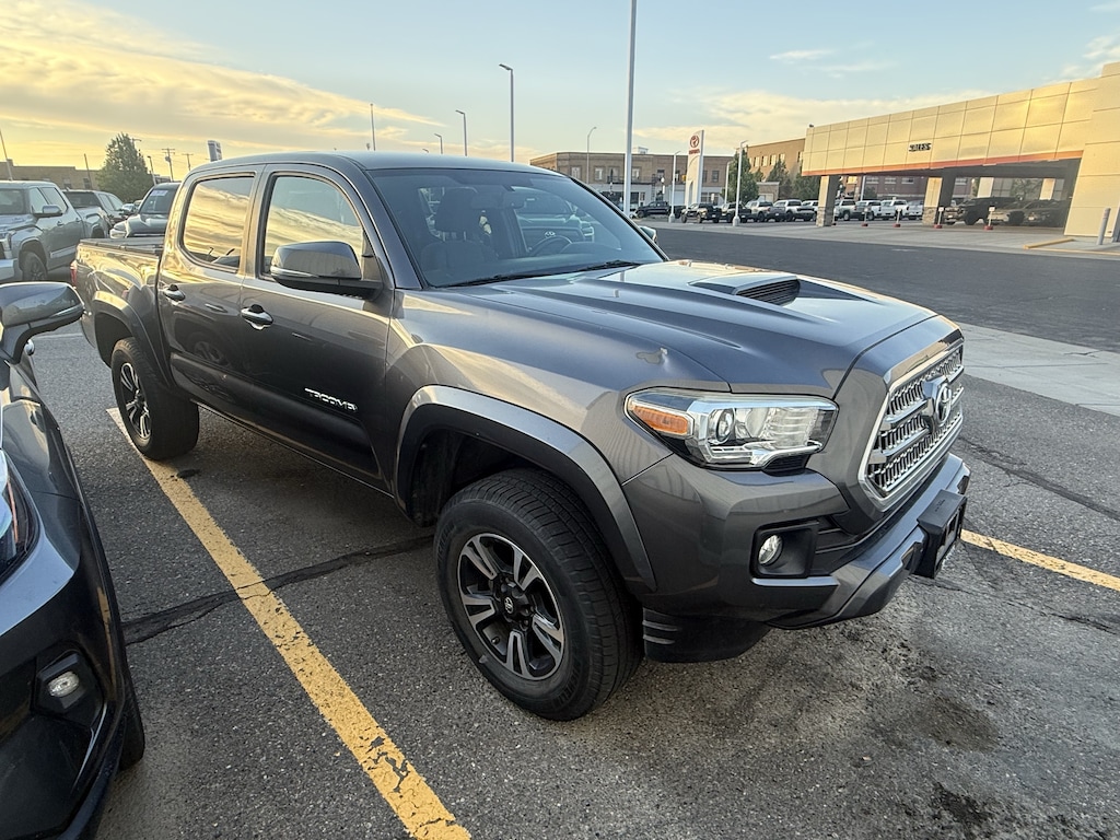 Used 2017 Toyota Tacoma TRD Sport V6 Truck Double Cab