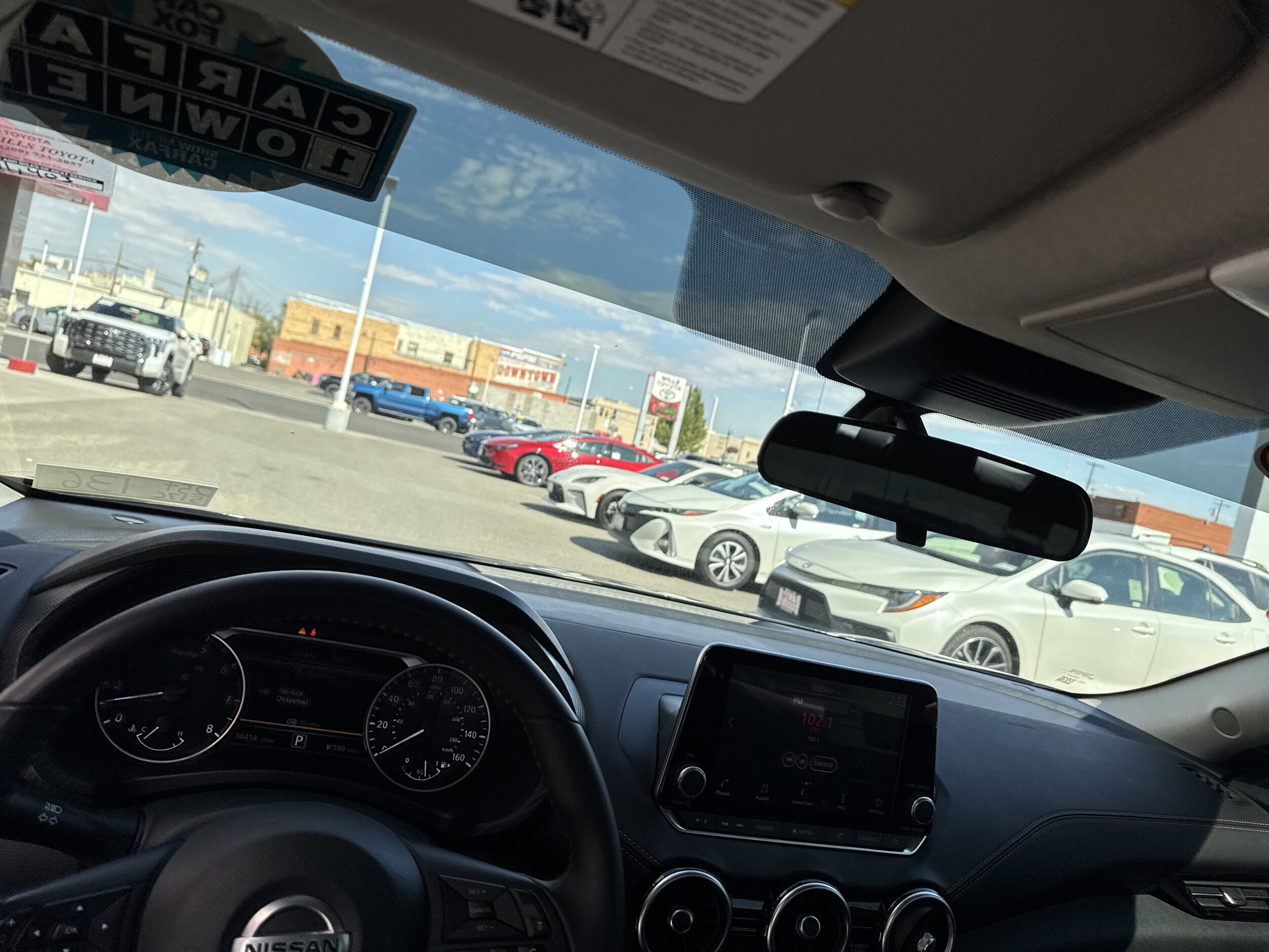 2020 Nissan Sentra SR photo 3